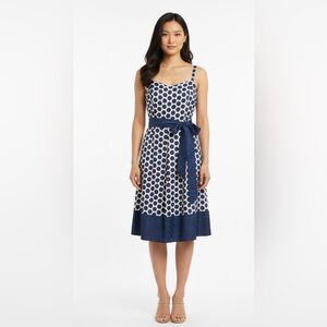 Dress  NWOT polka dot navy blue and white 
Size EU 46